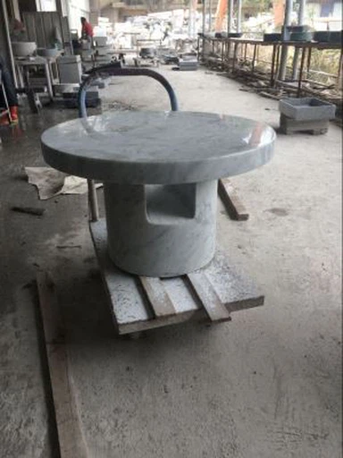 Taula de Taula Exterior de marbre blanc